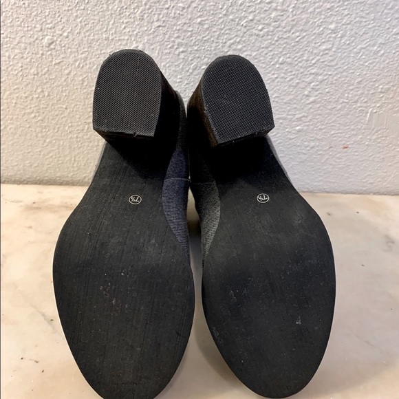 Ecote Canvas Booties - Picture 4 of 6